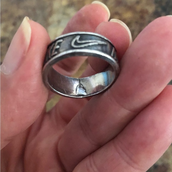 Vintage Sterling Silver Nike Ring Stamped 925 - Picture 5 of 10